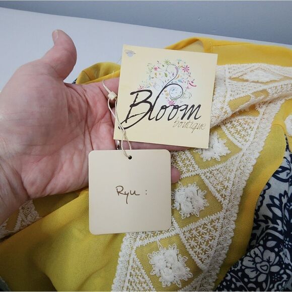 ModCloth Ryu Tunic Top Bloom Boutique Yellow Spring Size Large - Picture 4 of 6